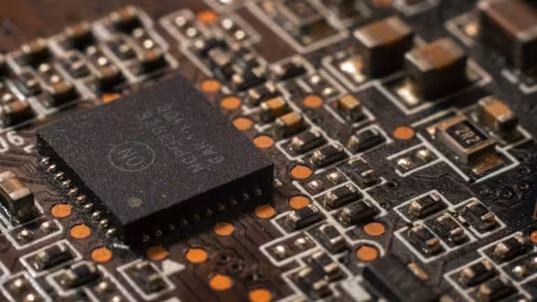 Blackstone prépare un nouveau paquet de financement par dette pour la technologie des puces d’Anthropic